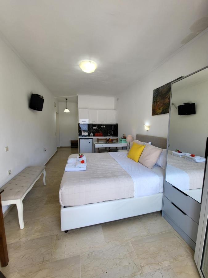 Angela Kassiopi Apartament Studio Экстерьер фото